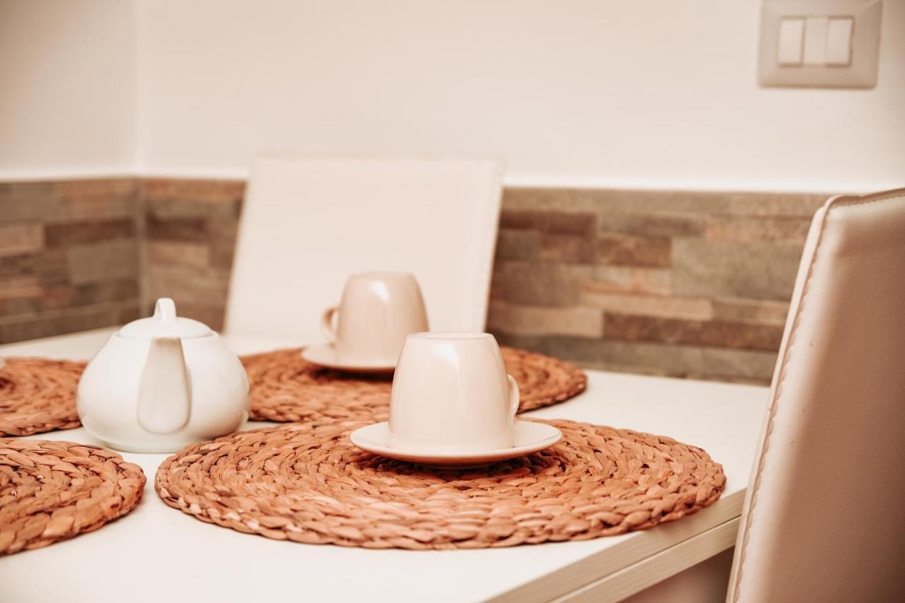 CasaLì - Apulian Charming Apartment Bari Ngoại thất bức ảnh