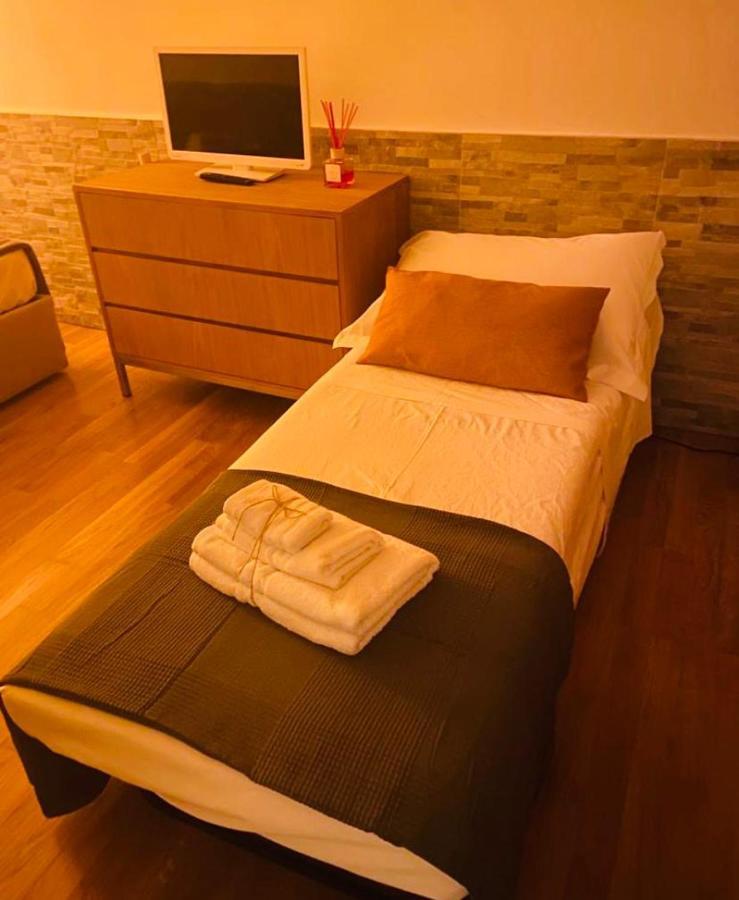 CasaLì - Apulian Charming Apartment Bari Ngoại thất bức ảnh